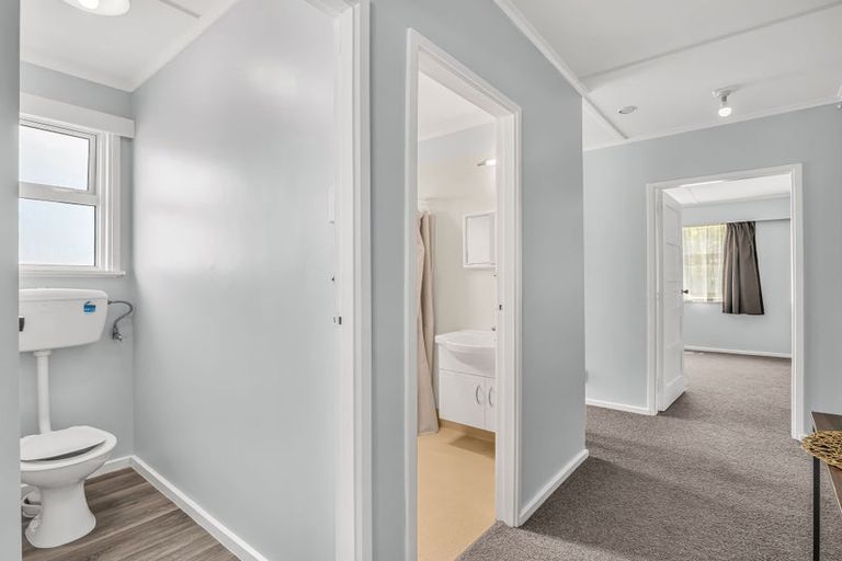 Photo of property in 92 Swiss Avenue, Gonville, Whanganui, 4501