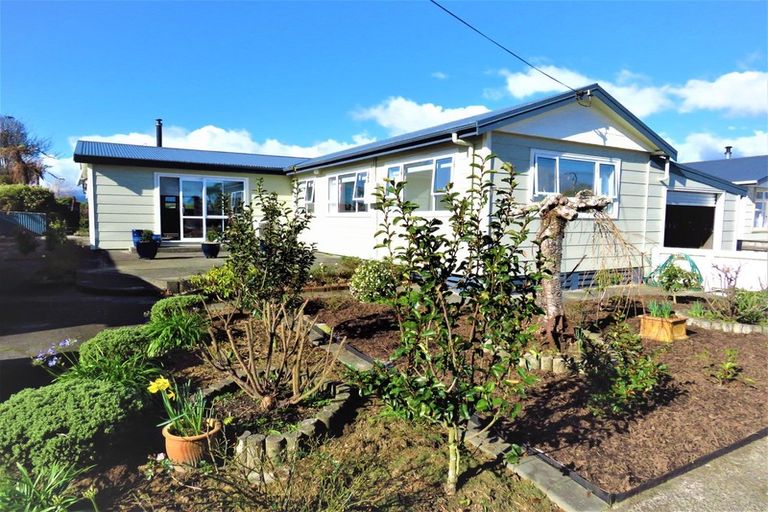 Photo of property in 103 Domett Street, Westport, 7825