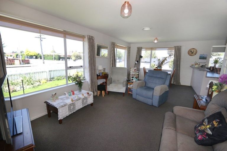 Photo of property in 6 Johnstone Street, Tinwald, Ashburton, 7700