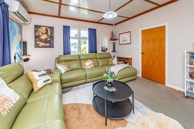 Photo of property in 23 Harris Street, Marton, 4710