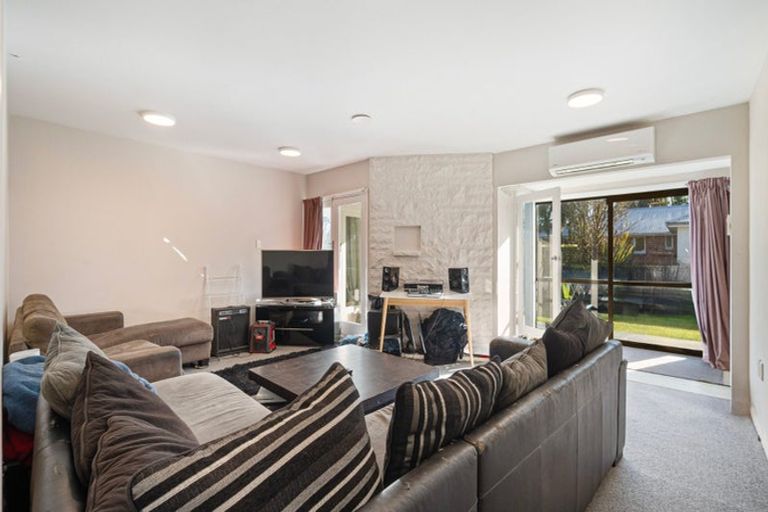 Photo of property in 23 Hanrahan Street, Upper Riccarton, Christchurch, 8041