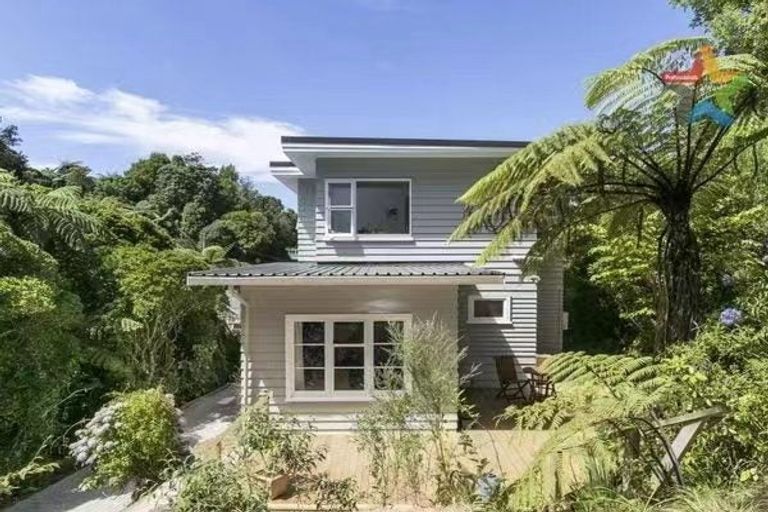 Photo of property in 57 Makara Road, Karori, Wellington, 6012