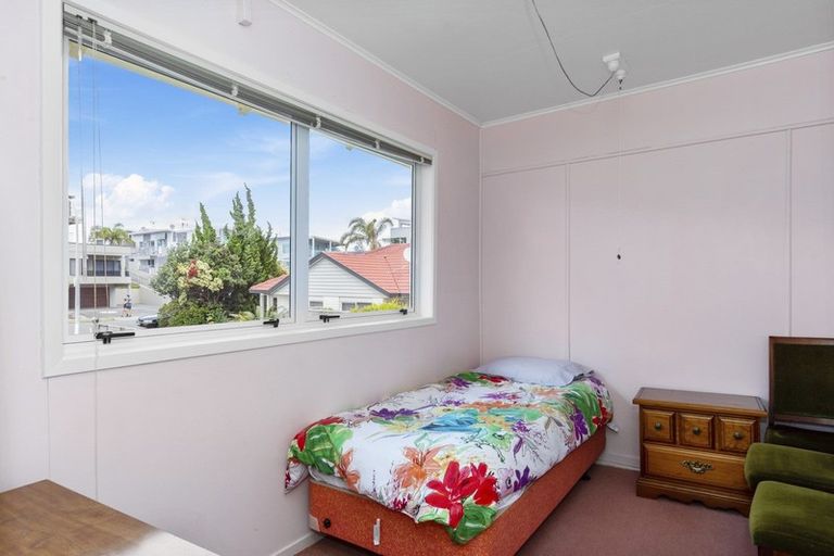 Photo of property in 13 Grace Avenue, Mount Maunganui, 3116