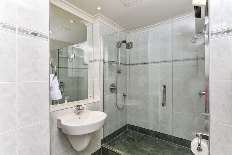 Photo of property in 58/45 Stanley Road, Stanley Point, Auckland, 0624