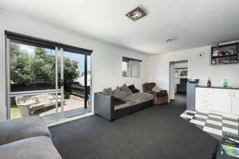 Photo of property in 94 Oceanbeach Road, Mount Maunganui, 3116