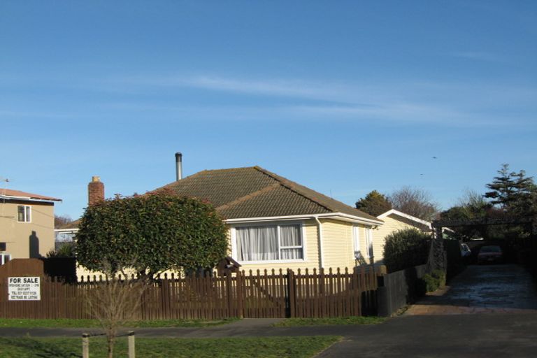 Photo of property in 2/86a Sinclair Street, New Brighton, Christchurch, 8083