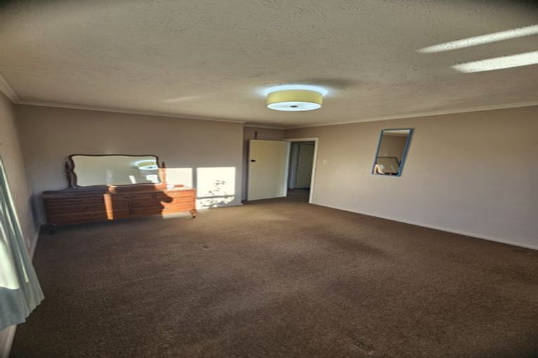 Photo of property in 36 Springbank Street, Bryndwr, Christchurch, 8053