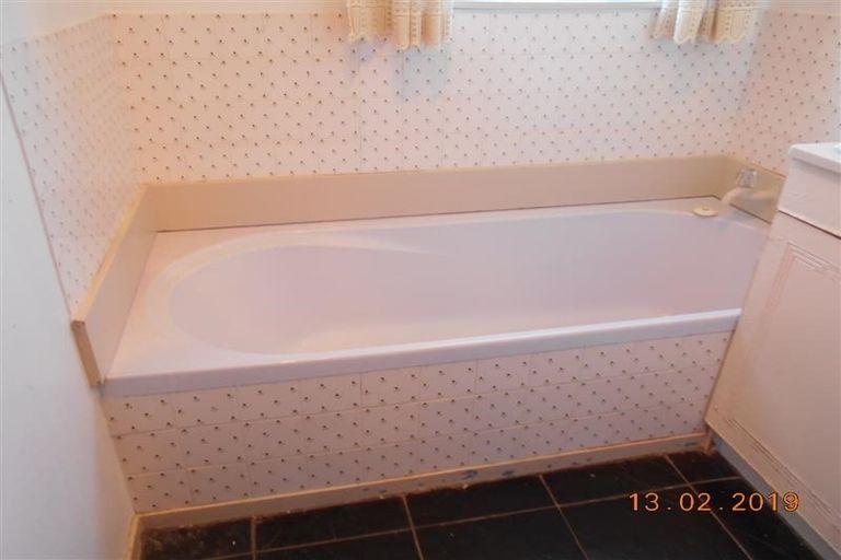 Photo of property in 1/6 Jasmine Grove, Maungaraki, Lower Hutt, 5010