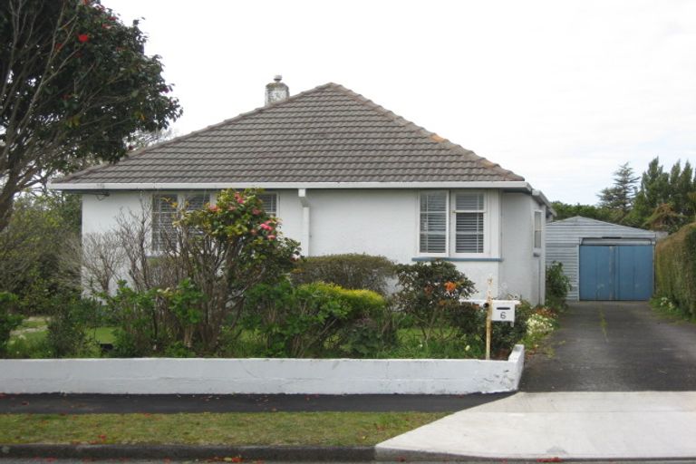 Photo of property in 6 Raleigh Street, Vogeltown, New Plymouth, 4310