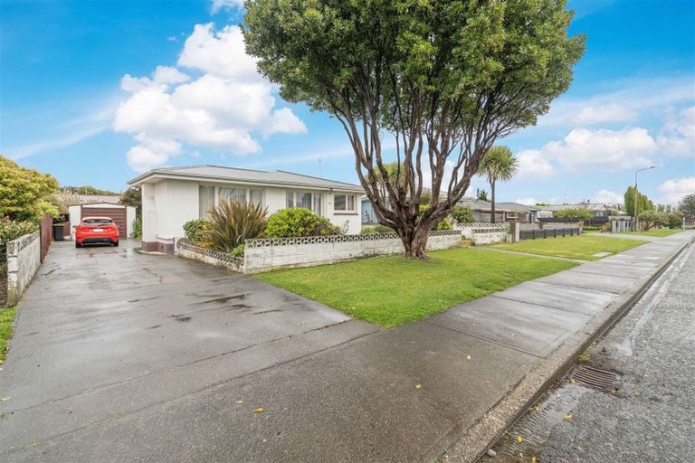 Photo of property in 19 Jack Street, Newfield, Invercargill, 9812