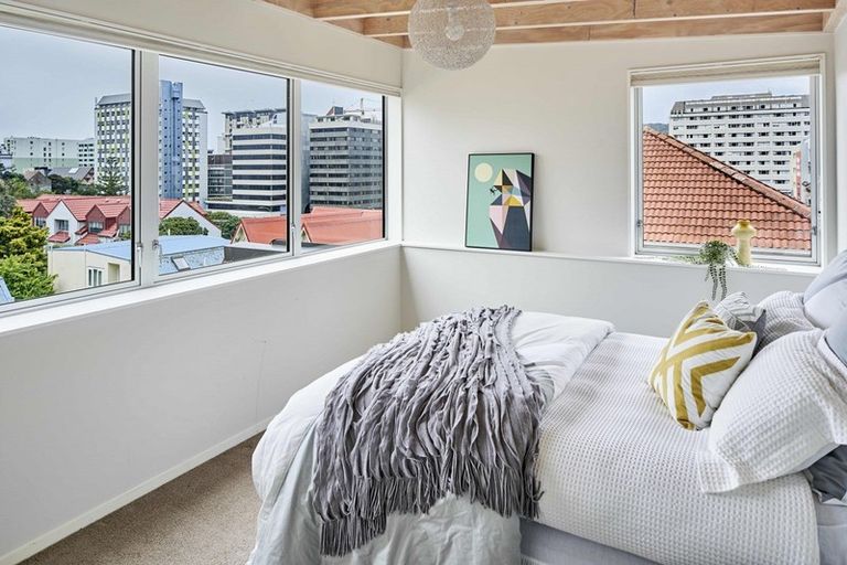 Photo of property in 321b The Terrace, Te Aro, Wellington, 6011
