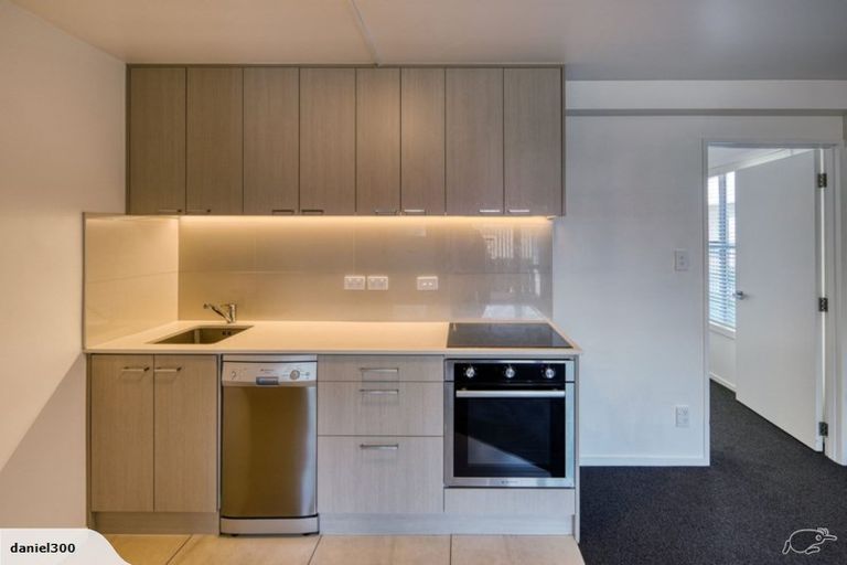 Photo of property in 2/290 Barbadoes Street, Christchurch Central, Christchurch, 8011