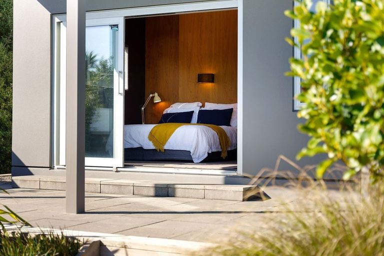 Photo of property in 114 Paetawa Road, Peka Peka, Waikanae, 5391