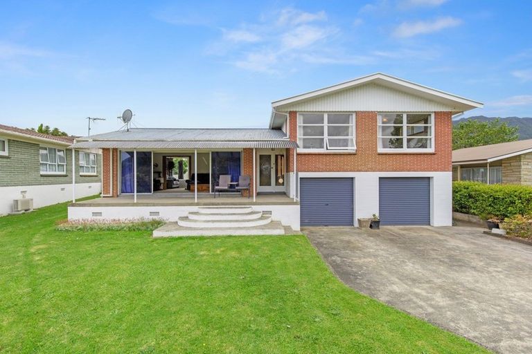 Photo of property in 130 Stanley Avenue, Te Aroha, 3320