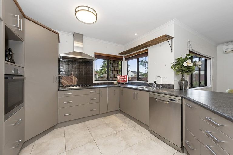 Photo of property in 12 Stoneleigh Drive, Chartwell, Hamilton, 3210