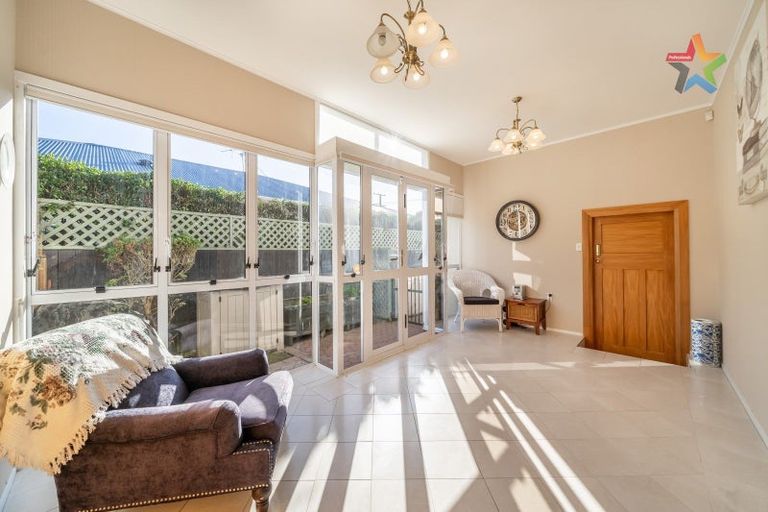 Photo of property in 12 Copeland Street, Hutt Central, Lower Hutt, 5011
