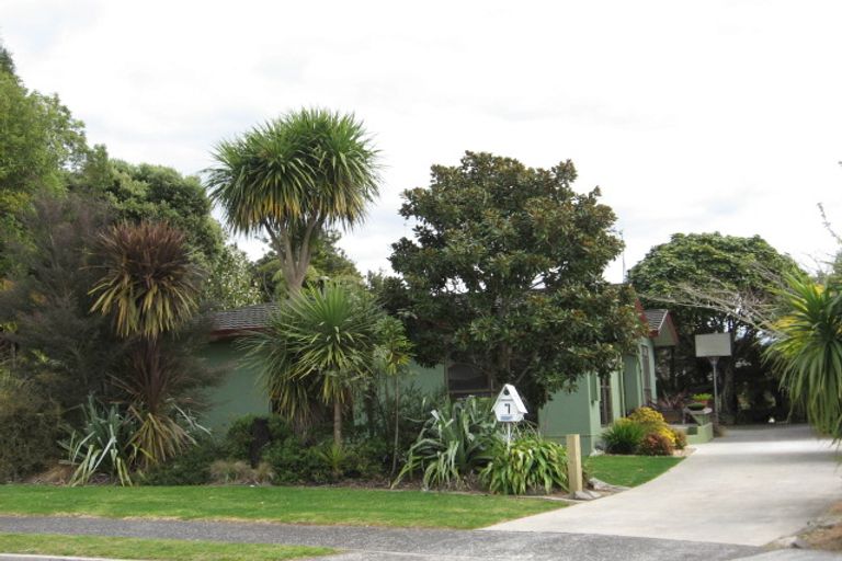 Photo of property in 7 Pamir Place, Welcome Bay, Tauranga, 3112