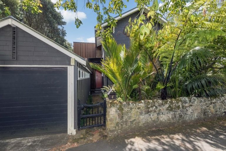 Photo of property in 4 Poronui Street, Mount Eden, Auckland, 1024
