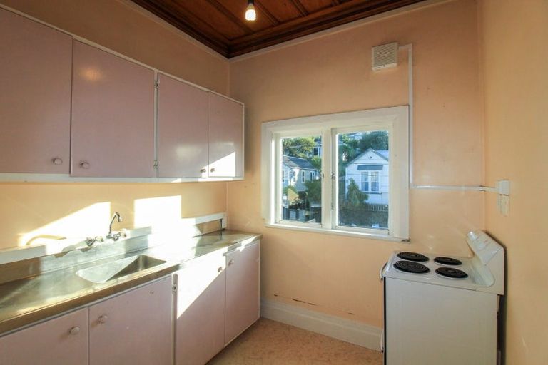 Photo of property in 3/285 Adelaide Road, Newtown, Wellington, 6021