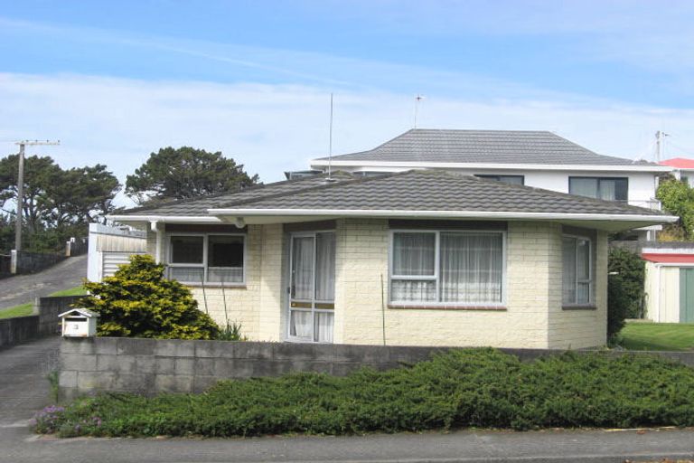 Photo of property in 57 Ngamotu Road, Moturoa, New Plymouth, 4310