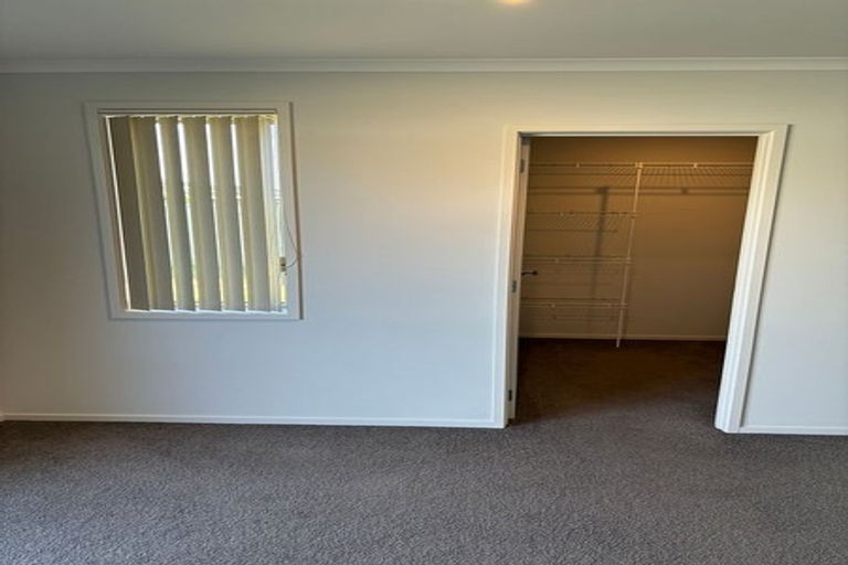 Photo of property in 70 Arion Road, Takanini, 2112
