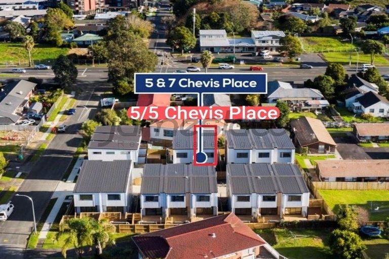 Photo of property in 5/5 Chevis Place, Pakuranga, Auckland, 2010