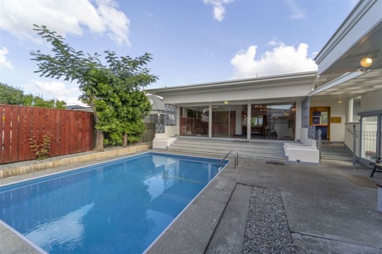 Photo of property in 42 College Street, Masterton, 5810