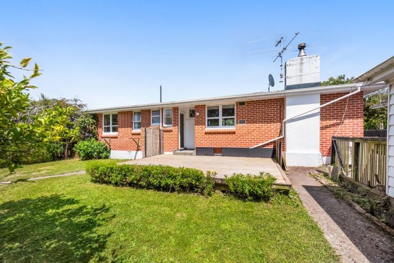 Photo of property in 28 Henry Street, Ebdentown, Upper Hutt, 5018