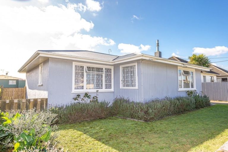 Photo of property in 98 Koromiko Road, Gonville, Whanganui, 4501