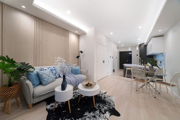 Photo of property in 9/52 Newington Road, Henderson, Auckland, 0612