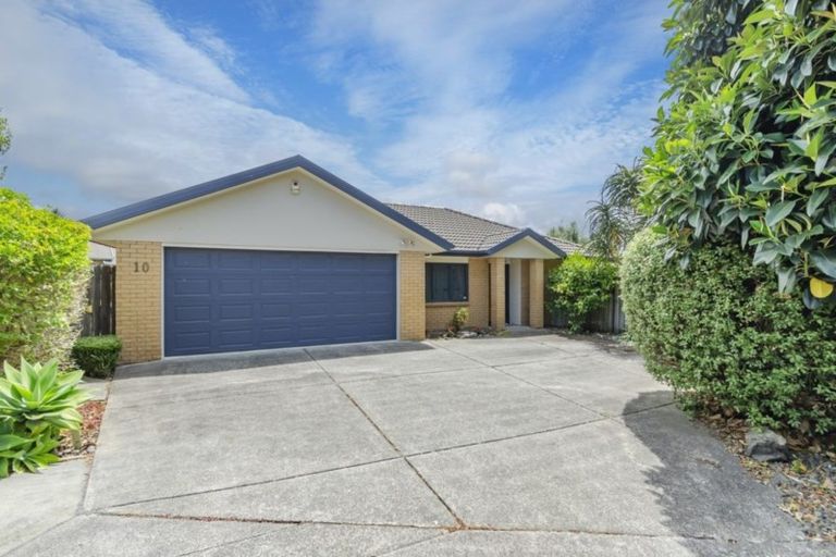 Photo of property in 10 Quattro Avenue, Flat Bush, Auckland, 2019