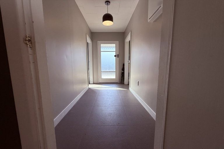 Photo of property in 34 Matlock Street, Woolston, Christchurch, 8062