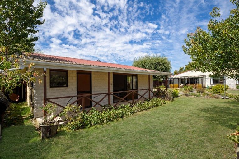 Photo of property in 10 Hollis Place, Brightwater, 7022