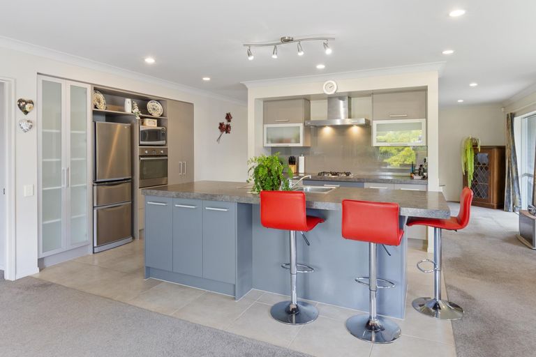 Photo of property in 3 Elie Place, Wattle Downs, Auckland, 2103