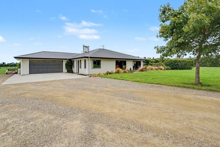 Photo of property in 399 Barkers Road, Loburn, Rangiora, 7472