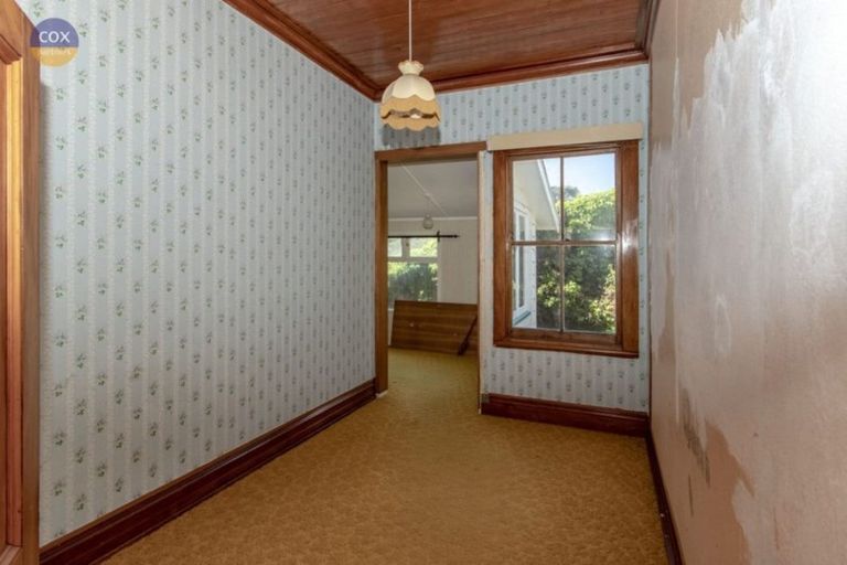 Photo of property in 15 Lawrence Road, Hospital Hill, Napier, 4110