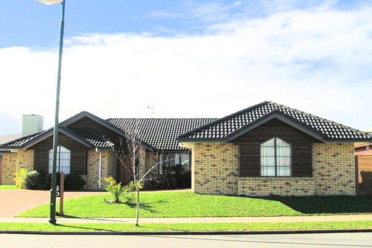 Photo of property in 63 Saint James Drive, Huntington, Hamilton, 3210