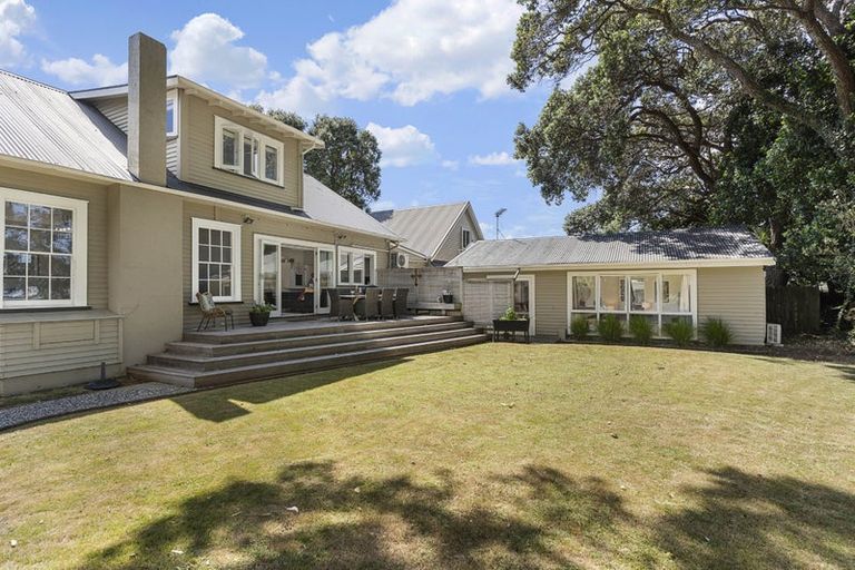 Photo of property in 9 Pakuranga Road, Pakuranga, Auckland, 2010