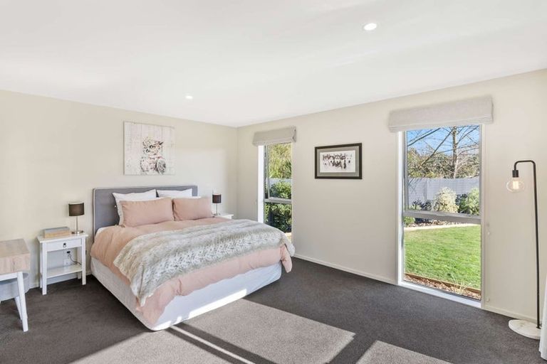 Photo of property in 10 Willowby Lane, Rangiora, 7400