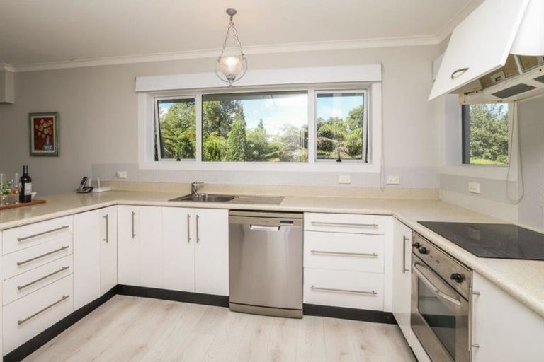 Photo of property in 65 Hooker Avenue, Chedworth, Hamilton, 3210