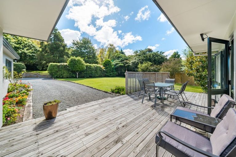 Photo of property in 31a Emerald Hill Drive, Birchville, Upper Hutt, 5018