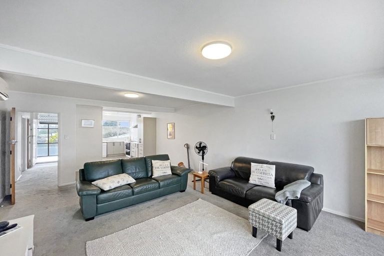 Photo of property in 1 Aurora Street, Petone, Lower Hutt, 5012