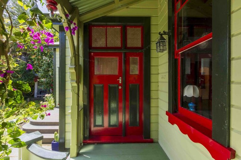 Photo of property in 340 Marine Parade, Wairoa, 4108