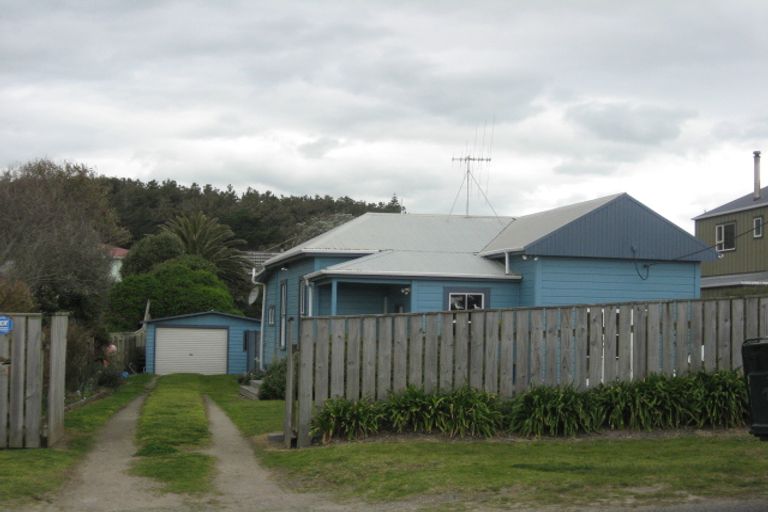 Photo of property in 140 Park Avenue, Waitarere Beach, Levin, 5510