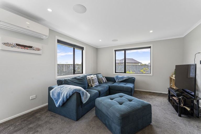 Photo of property in 10 Dow Chung Place, Otaki, 5512