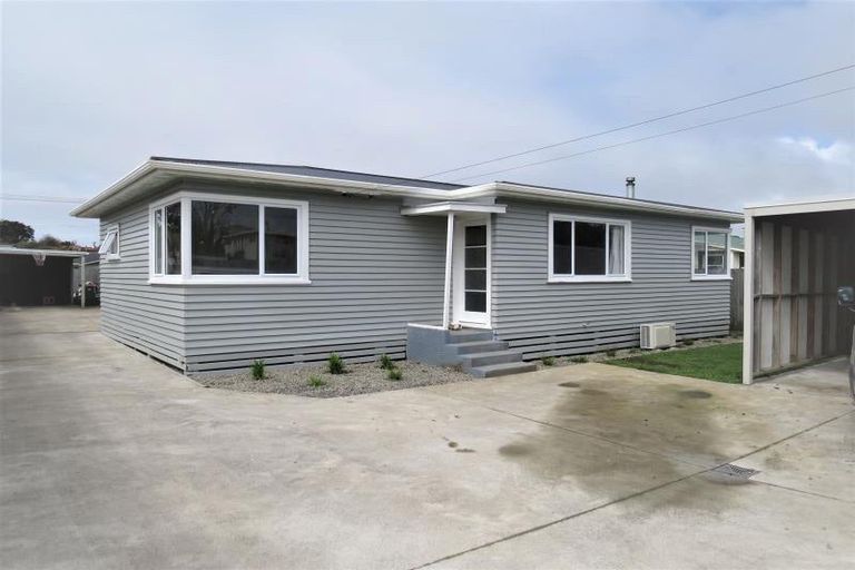 Photo of property in 26 Paritutu Road, Spotswood, New Plymouth, 4310