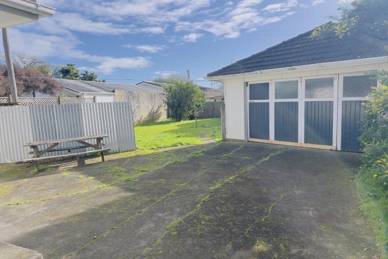 Photo of property in 34 Parsons Street, Saint Johns Hill, Whanganui, 4501