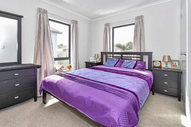 Photo of property in 37 Ipukarea Street, Weymouth, Auckland, 2103