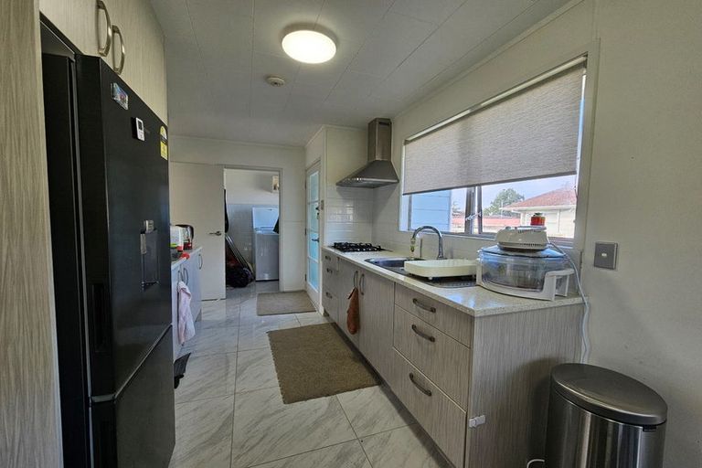 Photo of property in 7 Sandrine Avenue, Clover Park, Auckland, 2019