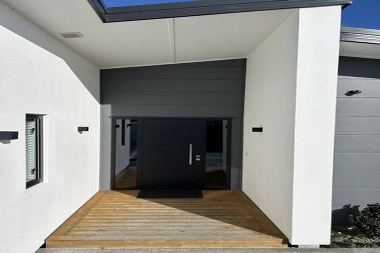 Photo of property in 20 Forge Close, Halswell, Christchurch, 8025